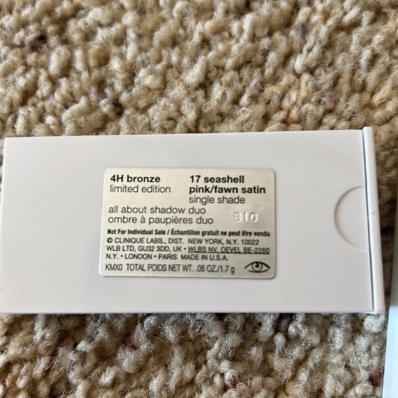 Clinique Makeup - Picture 7 of 8